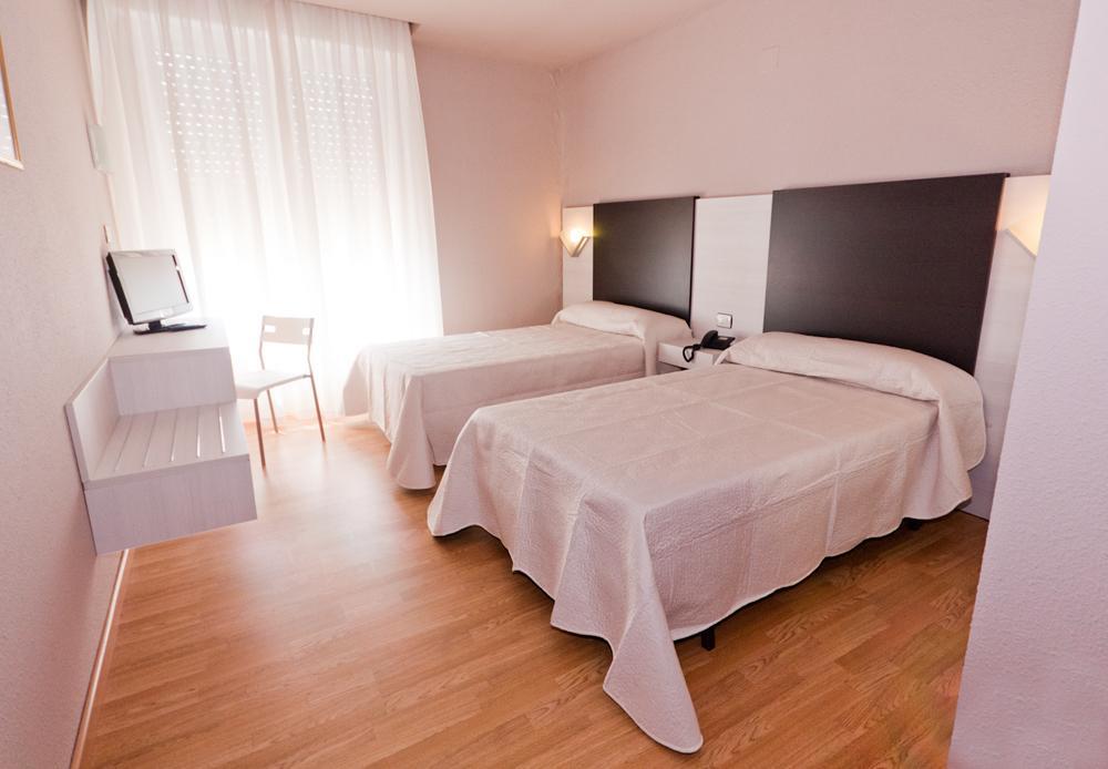 Hotel Fornos Calatayud Room photo